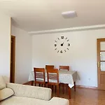 Desconectaengalicia La Perla, Piscina Y Parking *